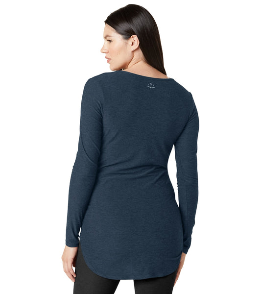 Beyond Yoga Featherweight Count On Me Maternity Crew Pullover at