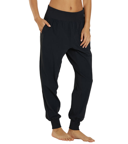 Marika Maggie Jogger at EverydayYoga.com - Free Shipping