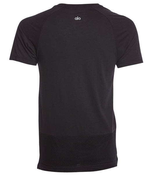 Alo Yoga Men's Dharma Mesh Tee at YogaOutlet.com - Free Shipping