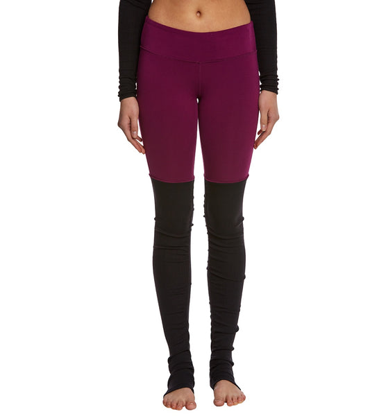Alo Yoga Goddess Yoga Leggings at YogaOutlet.com – EverydayYoga.com