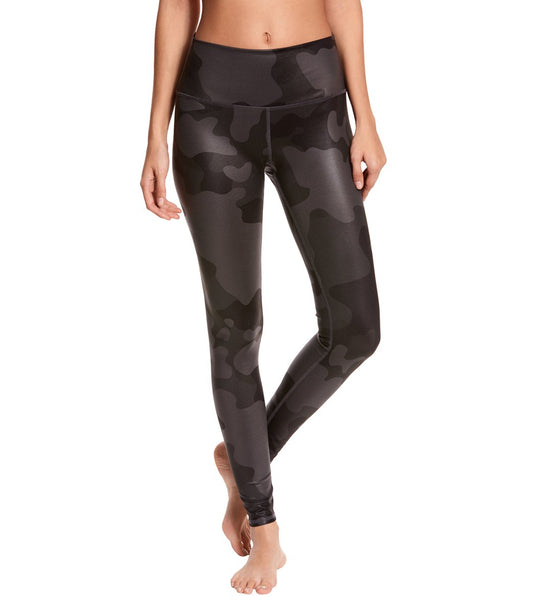 Alo Yoga High Waist Airbrush Yoga Leggings at YogaOutlet.com