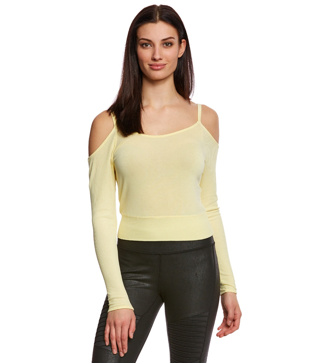 Alo Yoga Evolve Long Sleeve Yoga Crop Top at YogaOutlet.com - Free