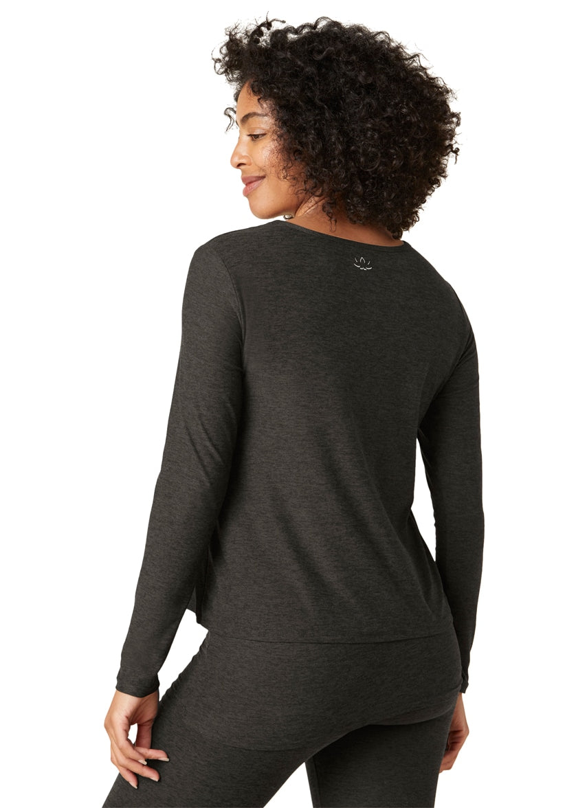 Beyond Yoga Featherweight Under Wraps Nursing Overlap Long Sleeve