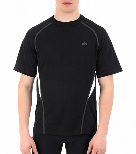 Alo Men's Response Short Sleeve Yoga Tee at YogaOutlet.com