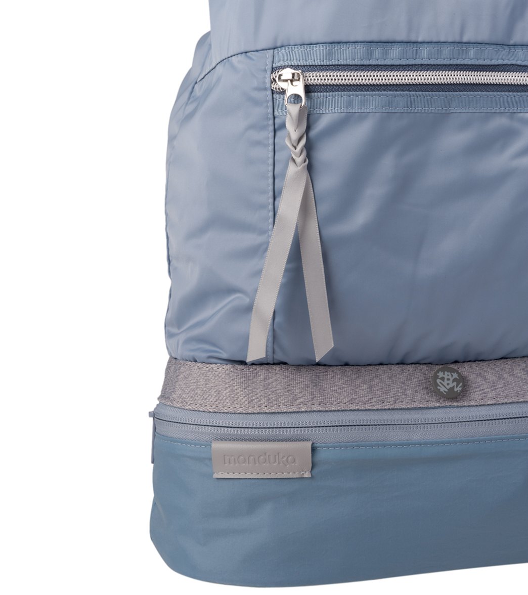 Manduka Be Series Rucksak at EverydayYoga.com