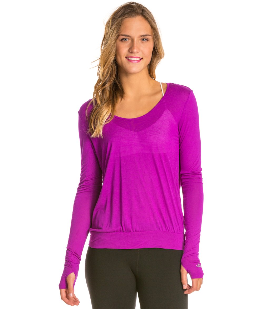 Alo Smoke Long Sleeve Top at YogaOutlet.com – EverydayYoga.com