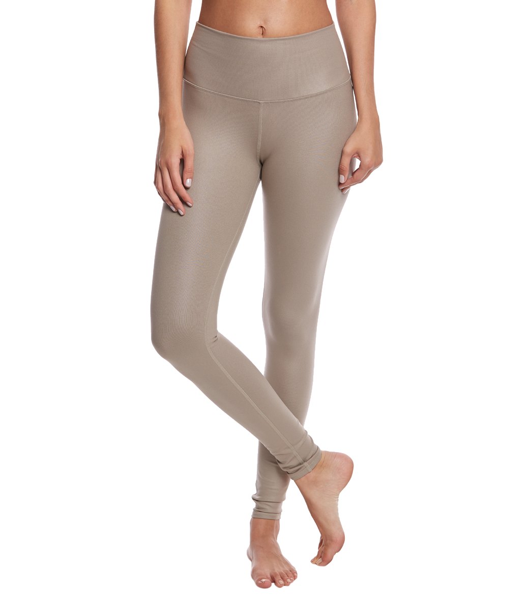Alo Yoga High Waist Airbrush Yoga Leggings at YogaOutlet.com