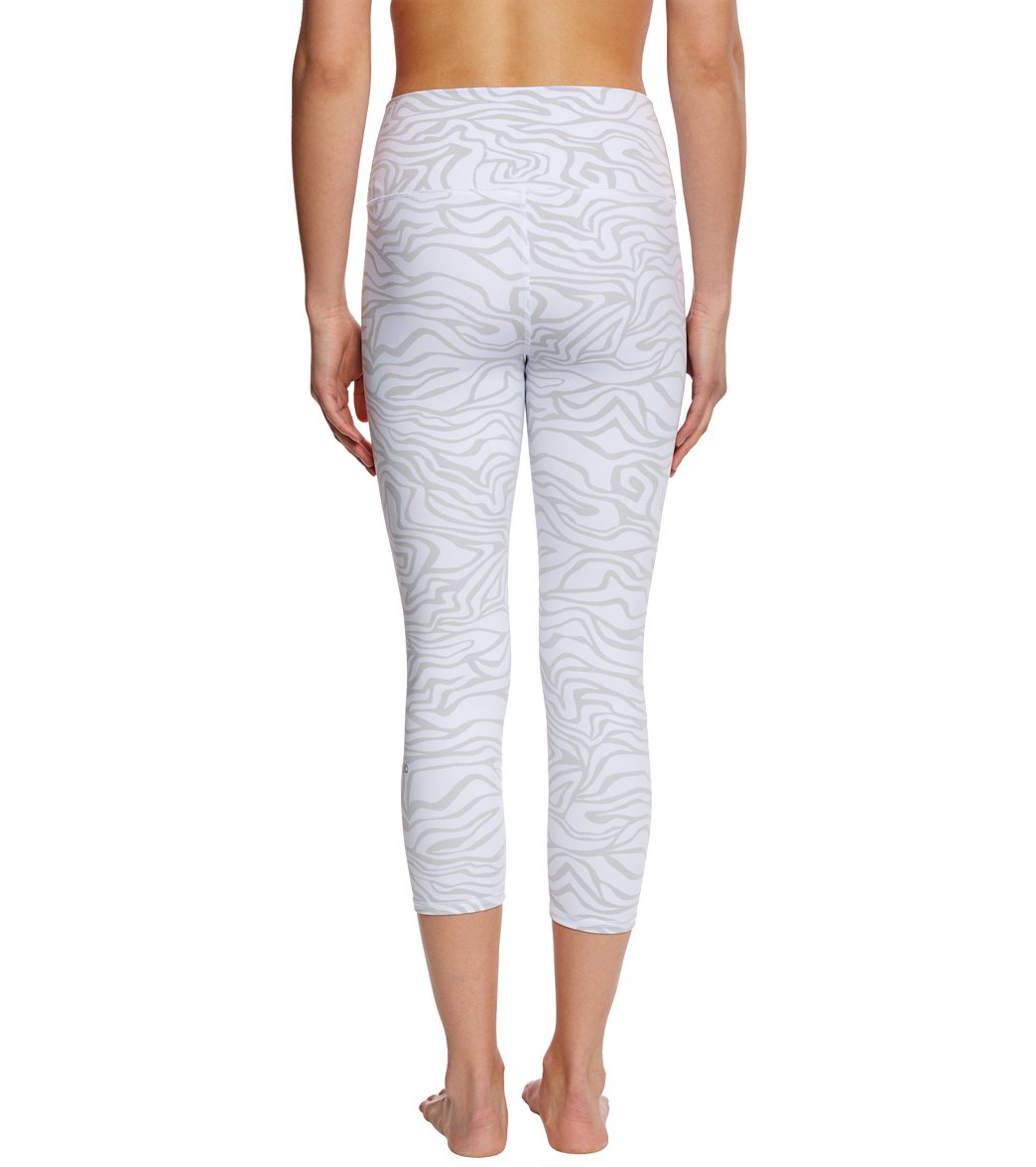 Alo Yoga Printed High Waisted Airbrush Yoga Capris at YogaOutlet
