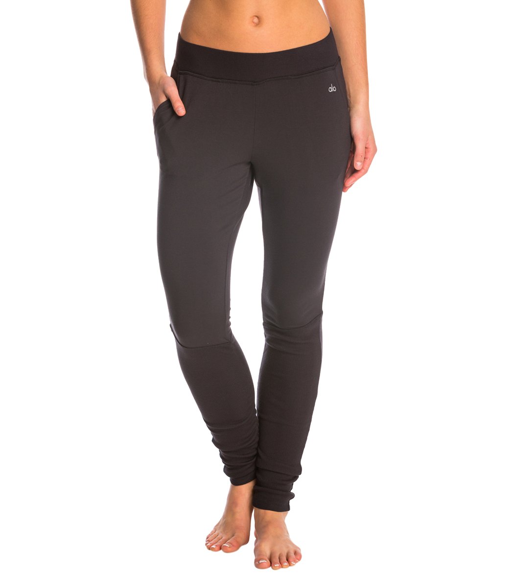 alo yoga joggers Alo Yoga Yen Joggers