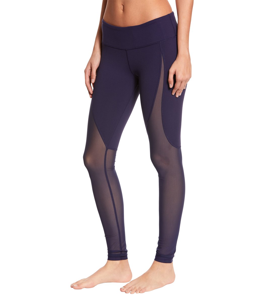 Alo Yoga Motion Yoga Leggings at YogaOutlet.com - Free Shipping