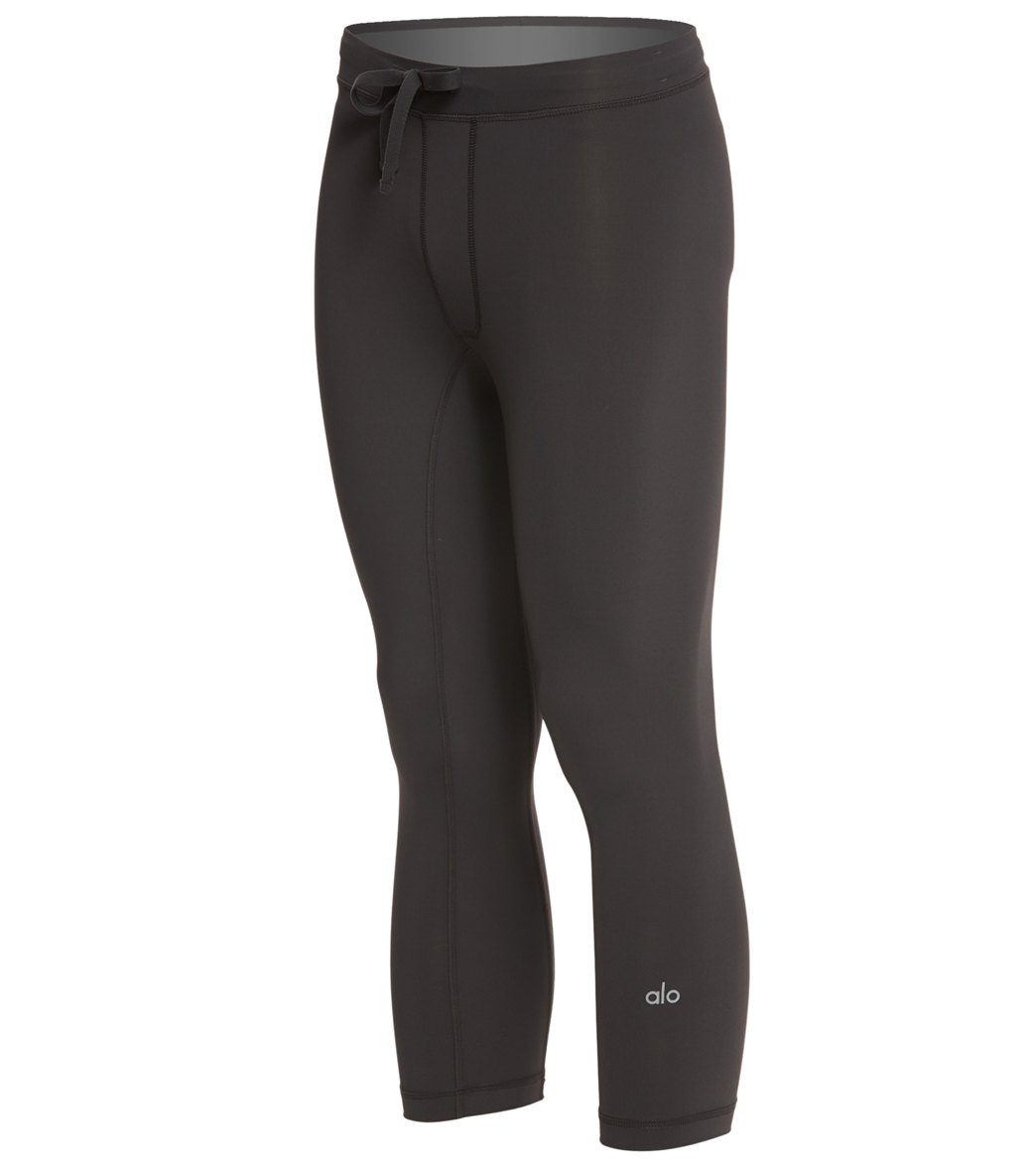 Alo Yoga Men's Warrior Compression Capris at YogaOutlet.com - Free