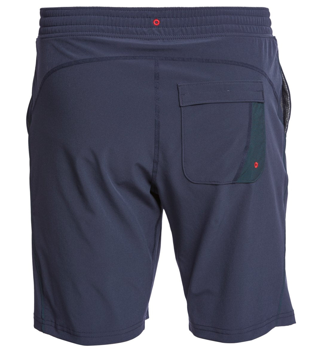 Manduka shorts 2025