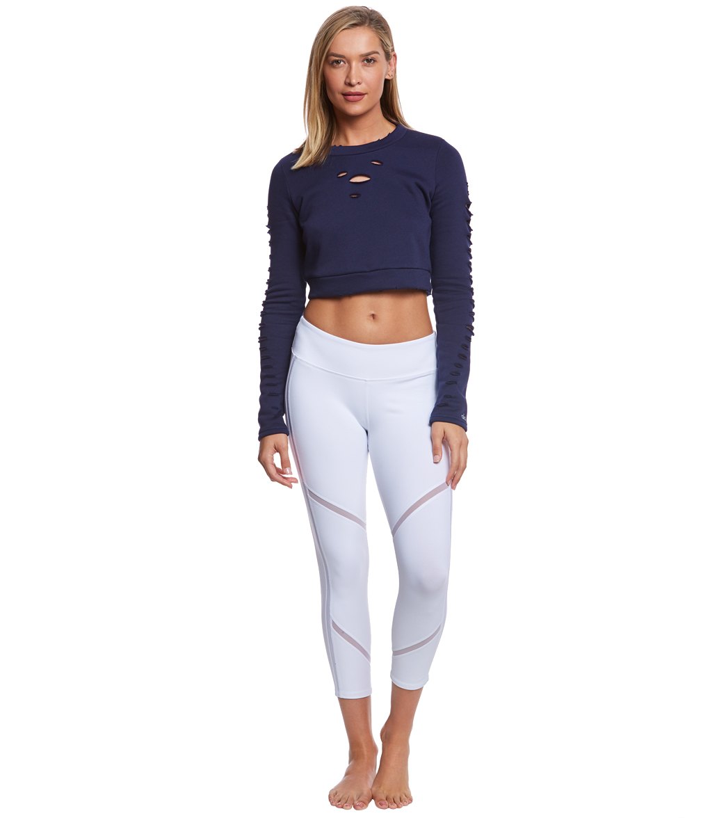 Alo Yoga Continuity Yoga Capris at YogaOutlet.com - Free Shipping Alo Yoga Continuity Yoga Capris at YogaOutlet.com - Free Shipping