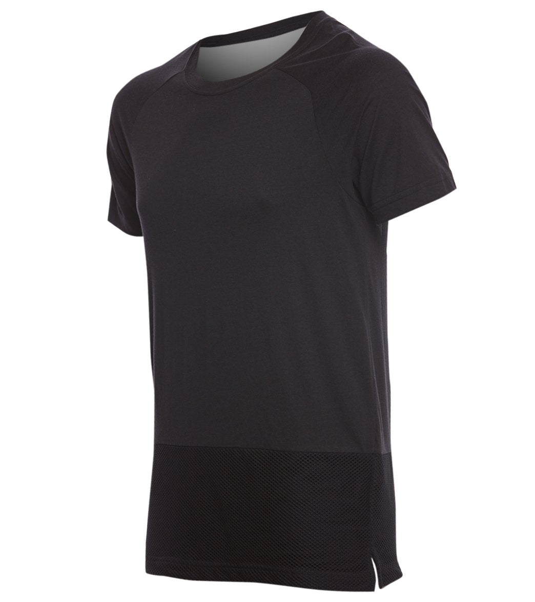 Alo Yoga Men's Dharma Mesh Tee at YogaOutlet.com - Free Shipping