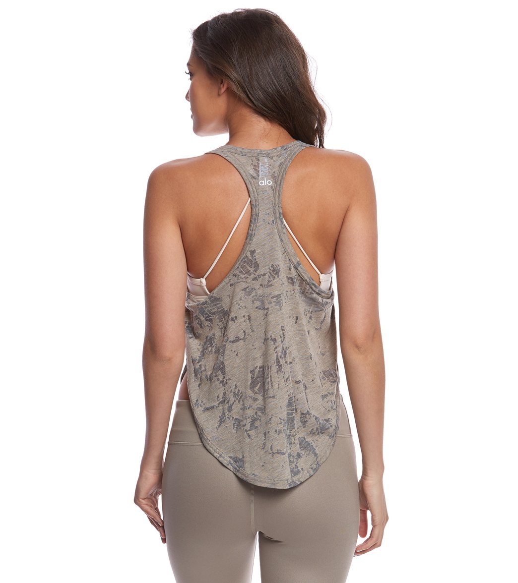 Alo Yoga Side Slit Flowy Yoga Tank Top at YogaOutlet.com - Free