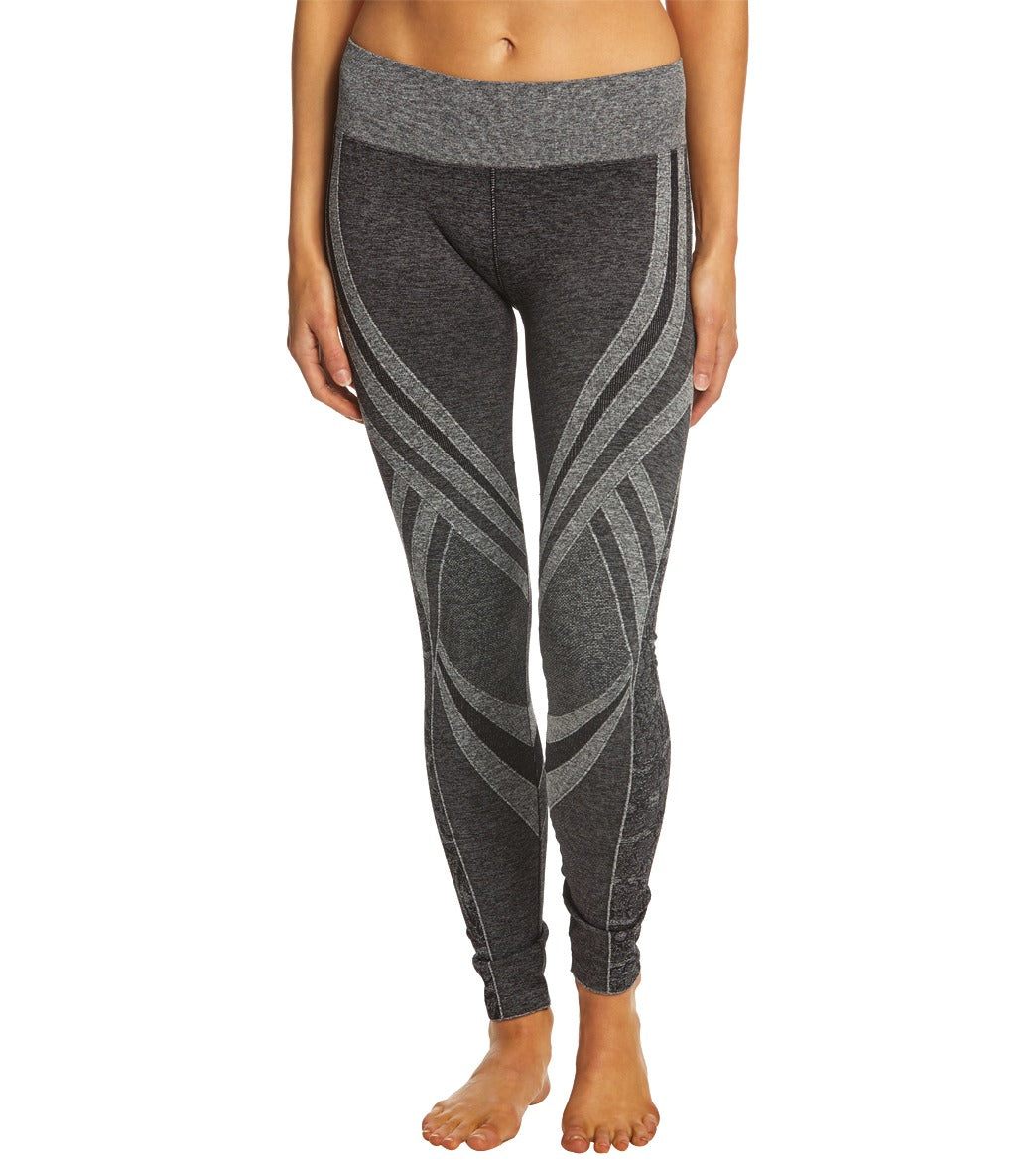 NUX Ebb \u0026 Flow Seamless Yoga Leggings at EverydayYoga.com - Free Shipping
