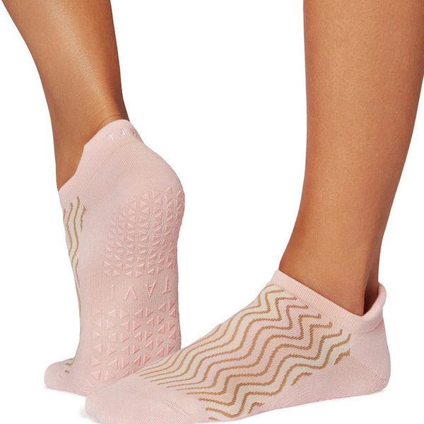 Surf Grip SOCKS XXSサイズ 新品未使用 Tavi Savvy Grip Socks at YogaOutlet.com – EverydayYoga.com