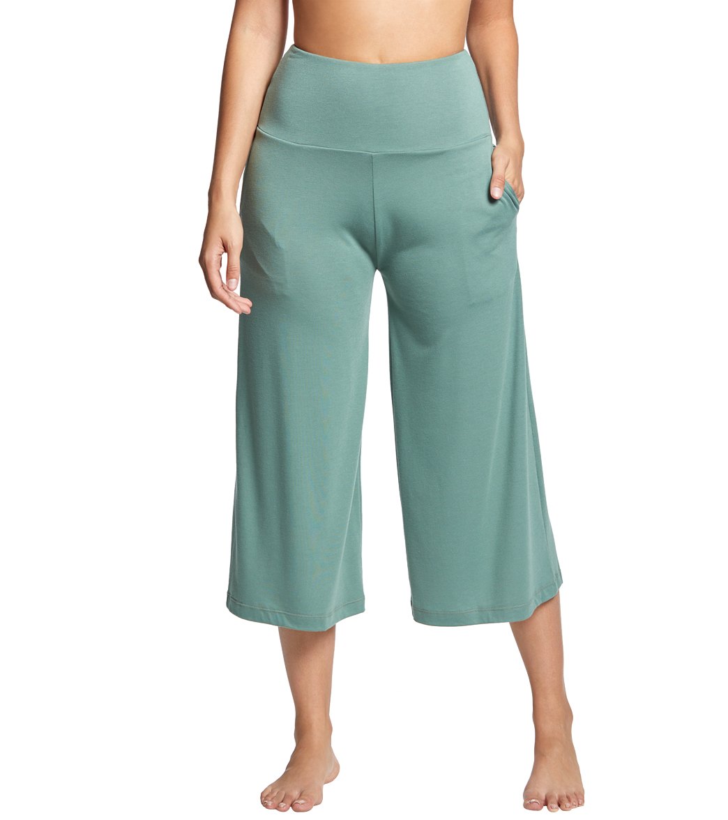 Onzie Wide Leg Crop Pants