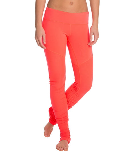 Alo Goddess Ribbed Legging 2 at YogaOutlet.com –