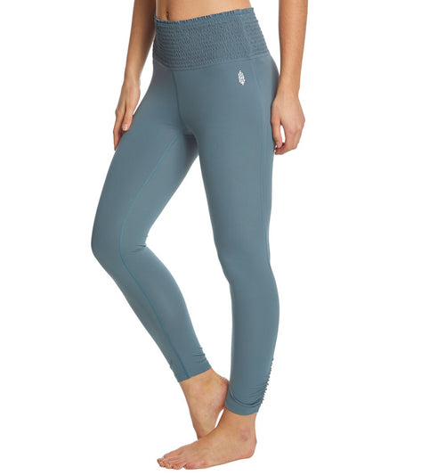 Update Your Athleisure Game with Flared Leggings (aka Yoga Pants