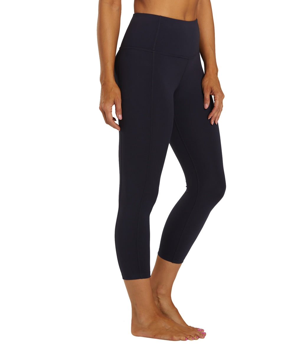 Women's Gaiam om lotus yoga capri legging